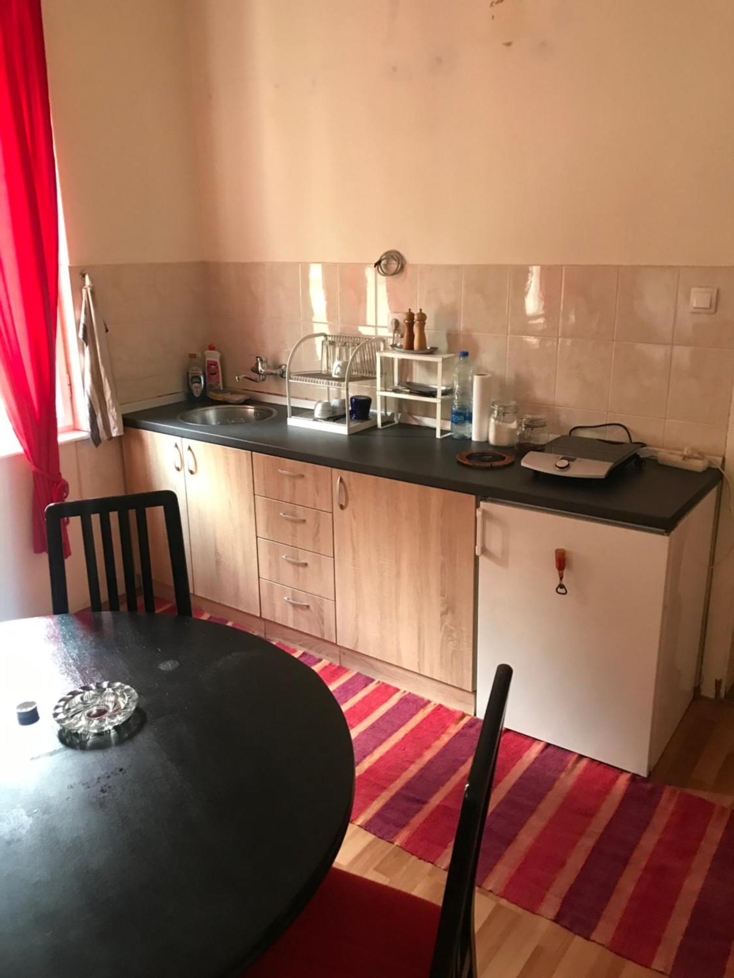 Apartament Cacak Luaran gambar