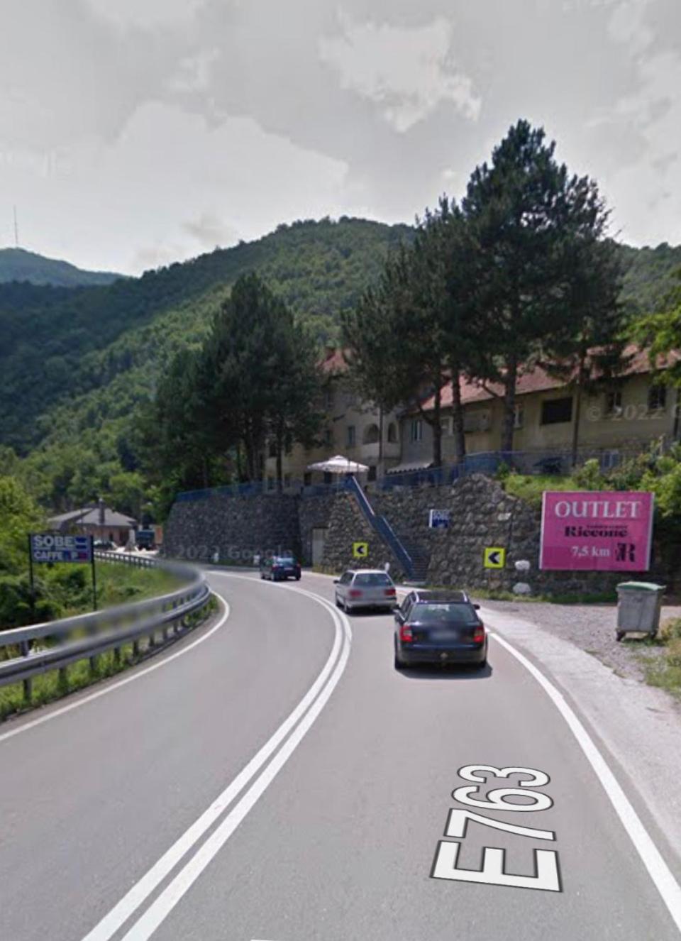 Apartament Cacak Luaran gambar