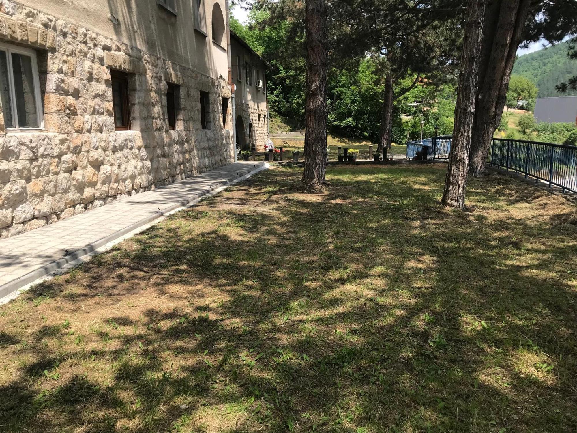 Apartament Cacak Luaran gambar