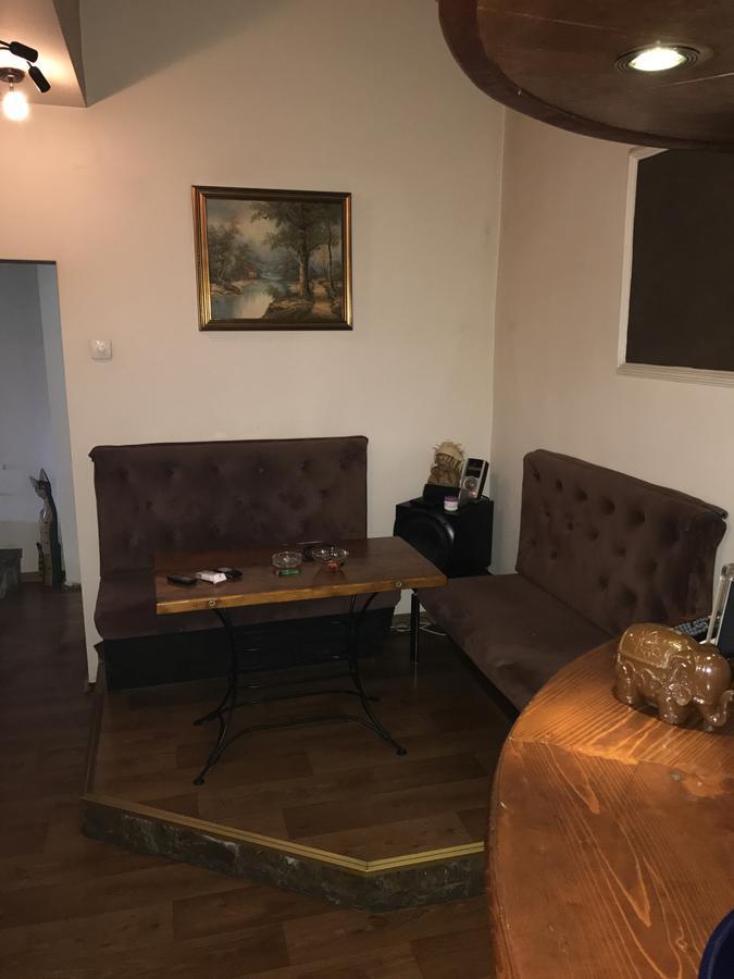 Apartament Cacak Luaran gambar